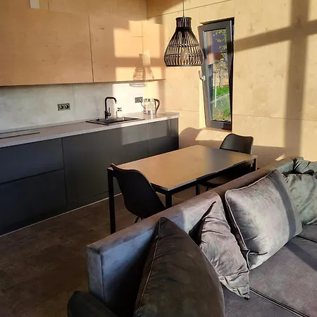 Nyaraló Cloudbase Tuhlja